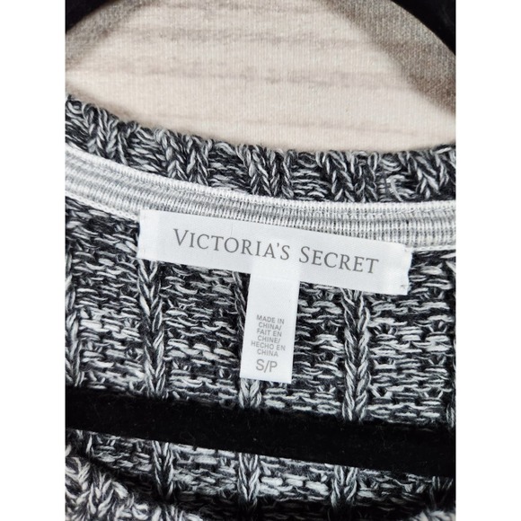 Victoria's Secret Womens Gray Long Sleeve Crew Neck Pullover Sweaters Size Small - Picture 3 of 6